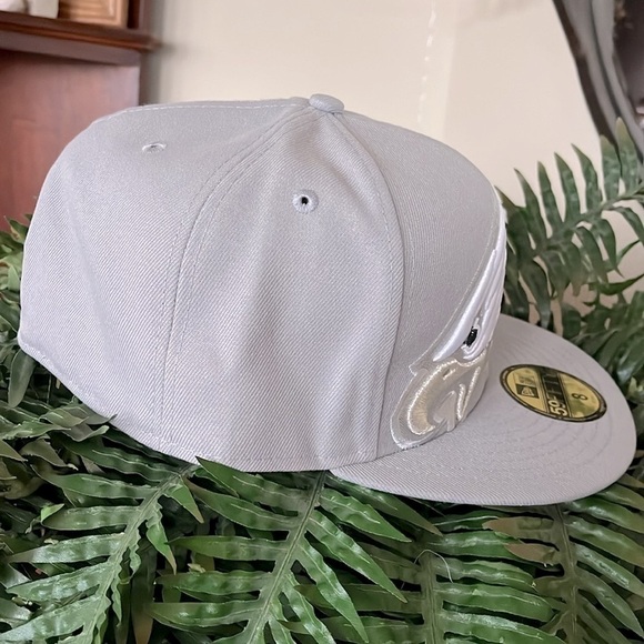 Brand New NEW ERA Philadelphia Eagles Light Gray Hat Embroidered Logo Hat NFL - Picture 12 of 15